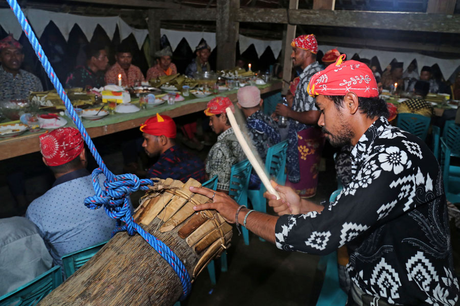 Ritual Adat Orom Sasadu