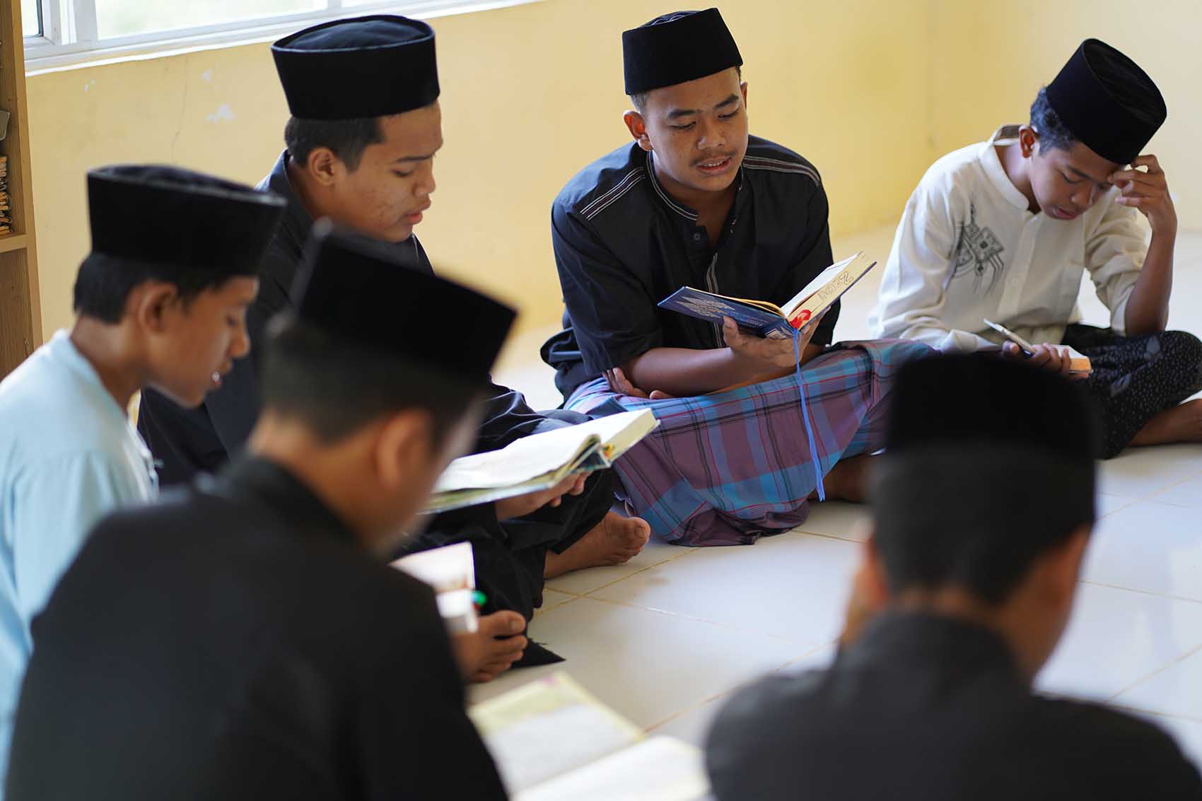 Integrasi Kurikulum Pondok Pesantren Dan Kurikulum K13
