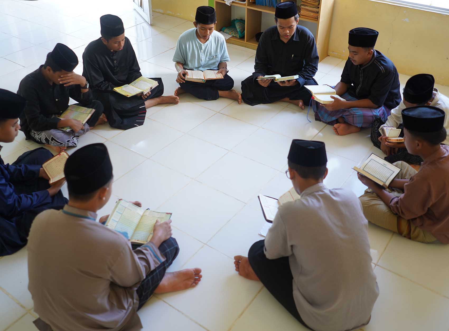 Integrasi Kurikulum Pondok Pesantren Dan Kurikulum K13