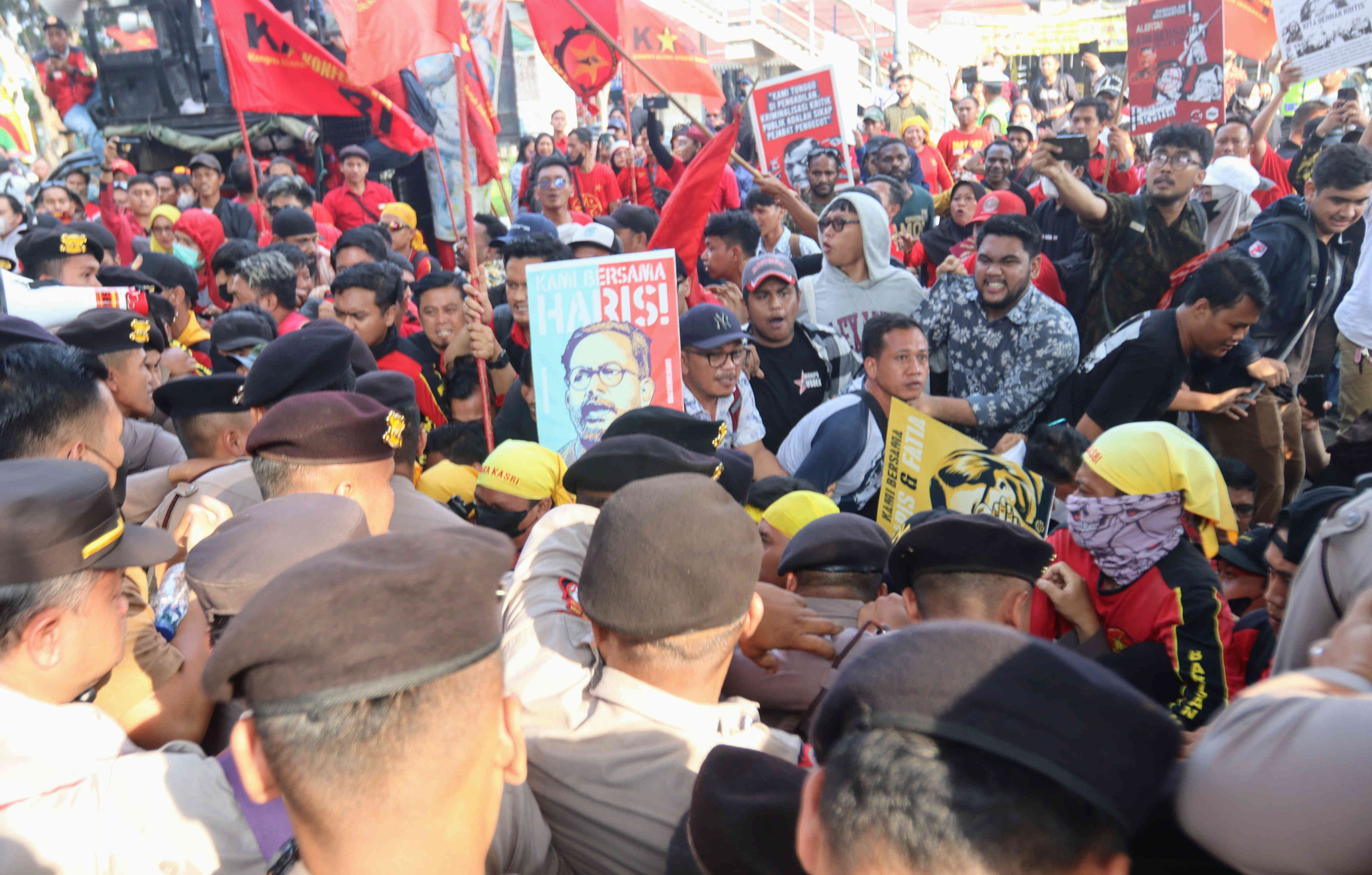Sidang Kasus Haris Azhar dan Fatia