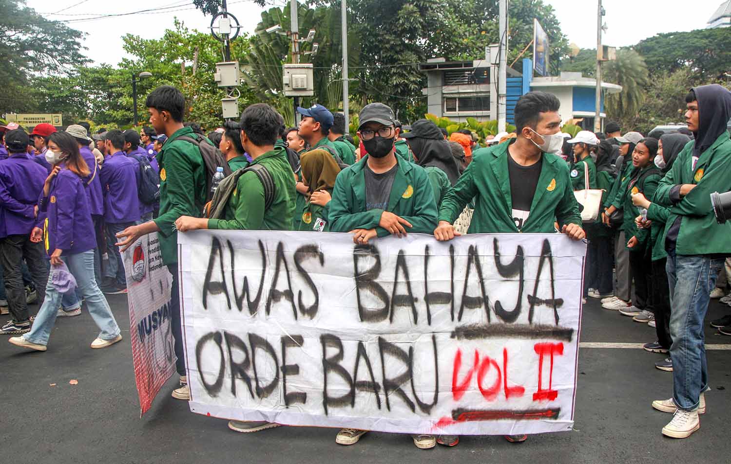 Tolak Putusan MK, BEM SI Geruduk Istana
