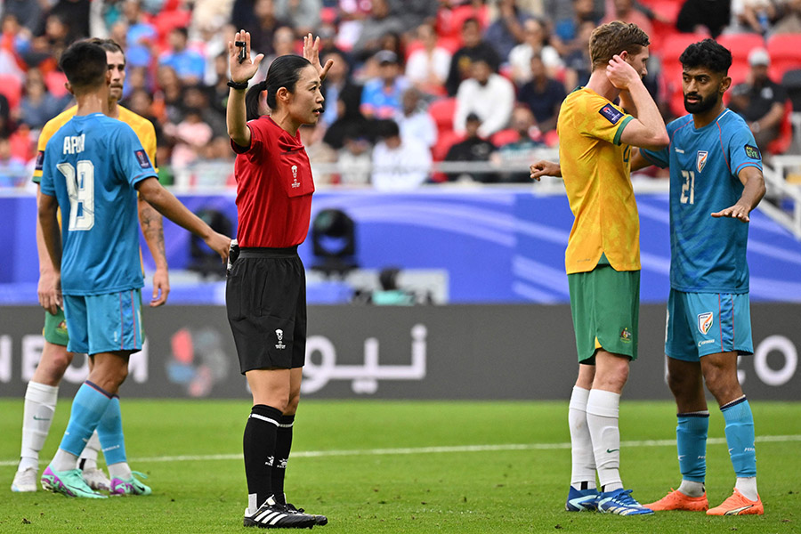 Sejarah, Ada Wasit Perempuan Pimpin Pertandingan Piala Asia 2023