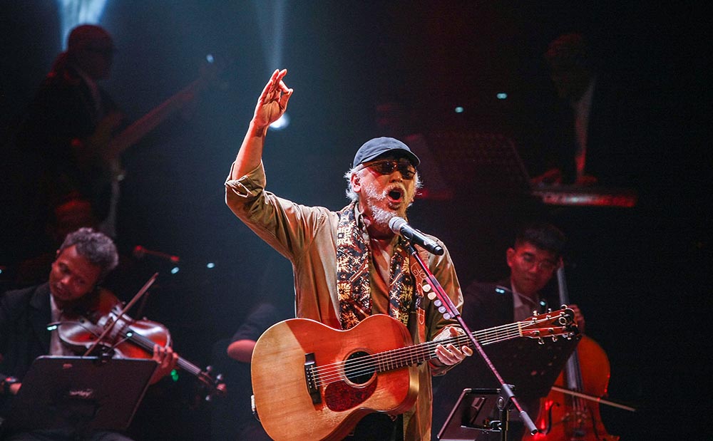 Iwan Fals Tampil dalam Konser Tribute to Black Brothers