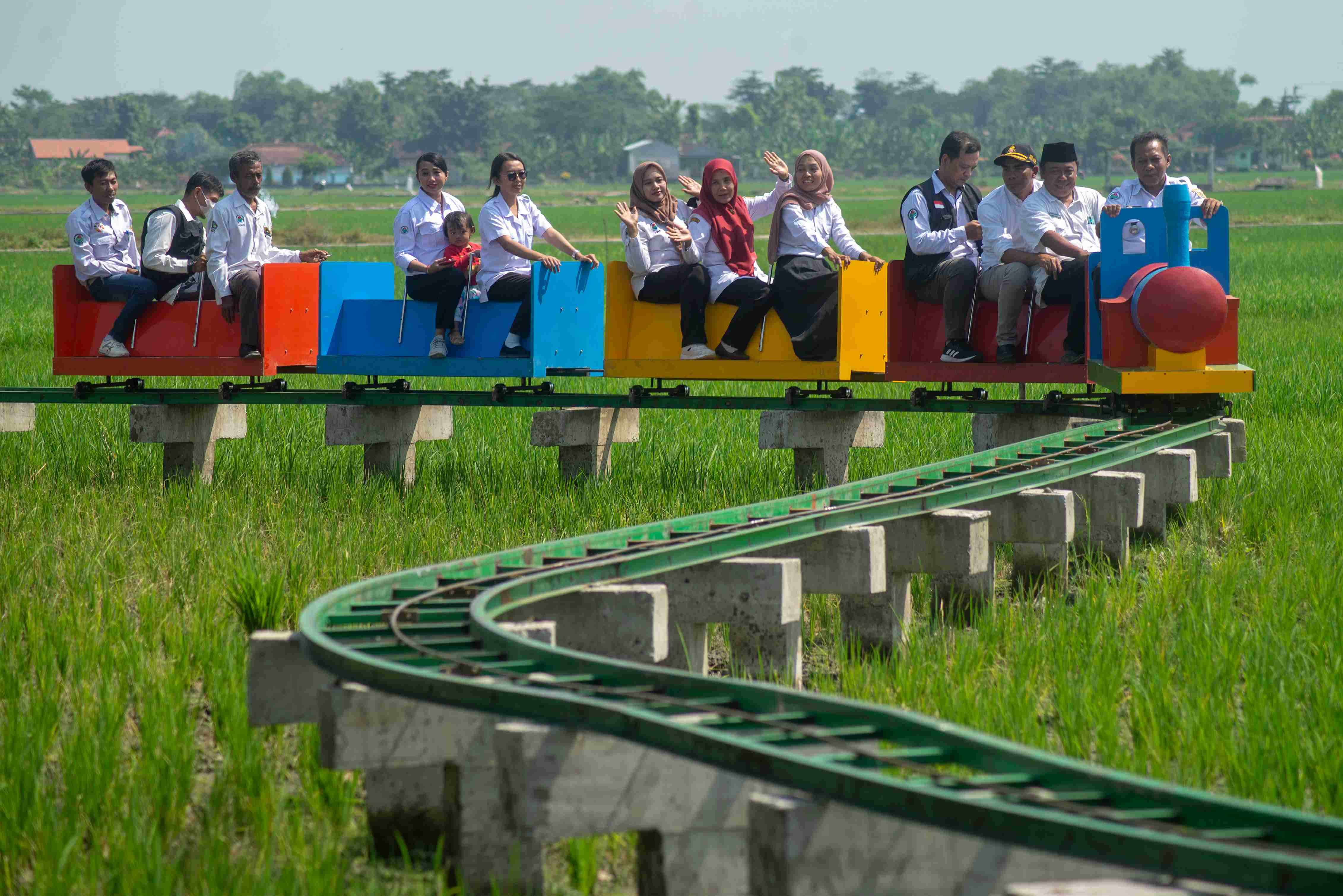 Inovasi Desa Wisata Kereta Sawah Lokamerta di Klaten