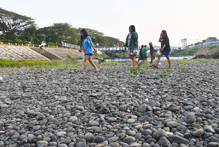 Sungai Madiun Mengering