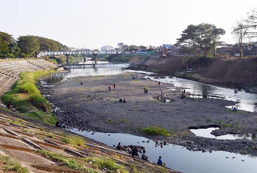 Sungai Madiun Mengering