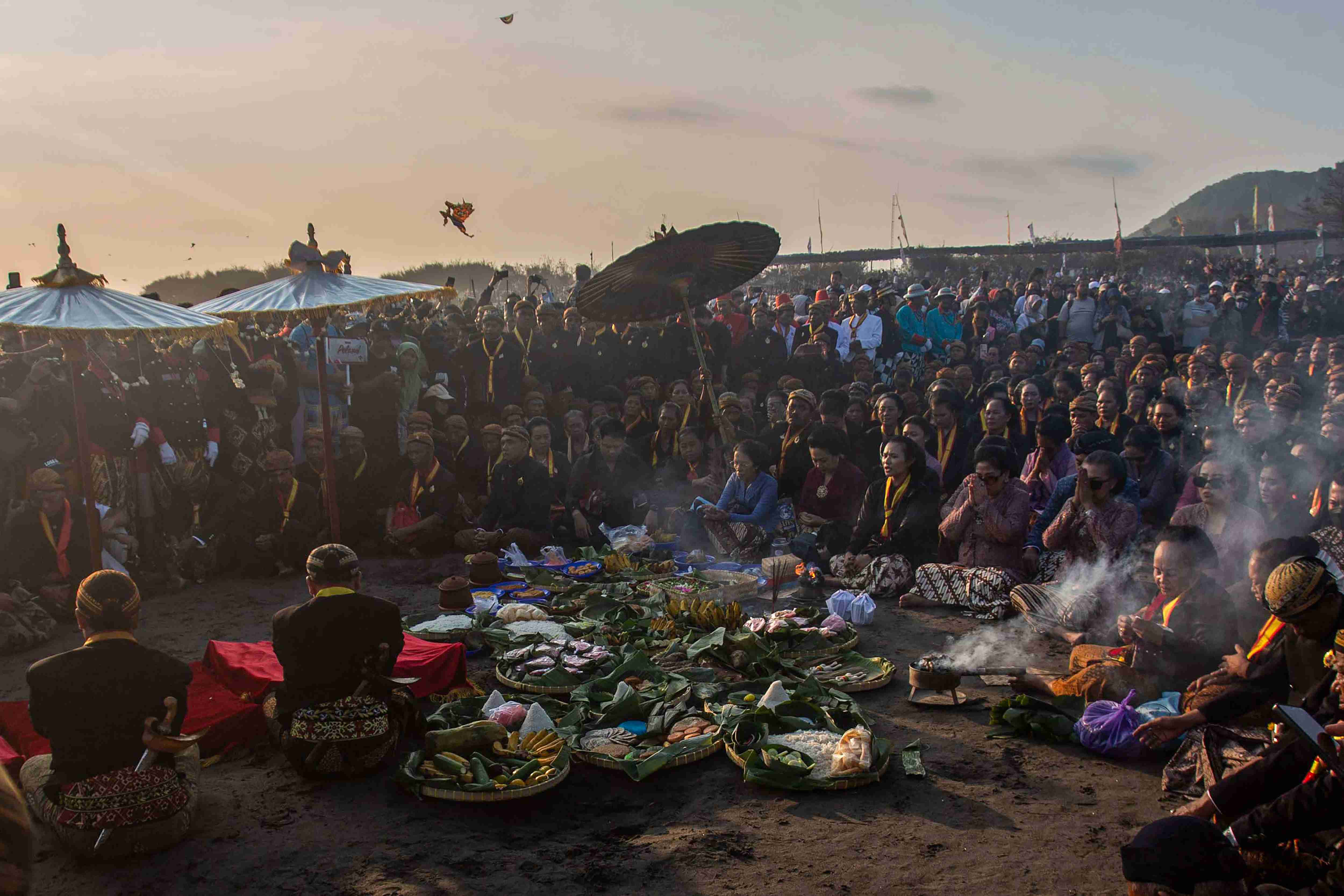 Prosesi Labuhan Keraton Kasunanan Surakarta